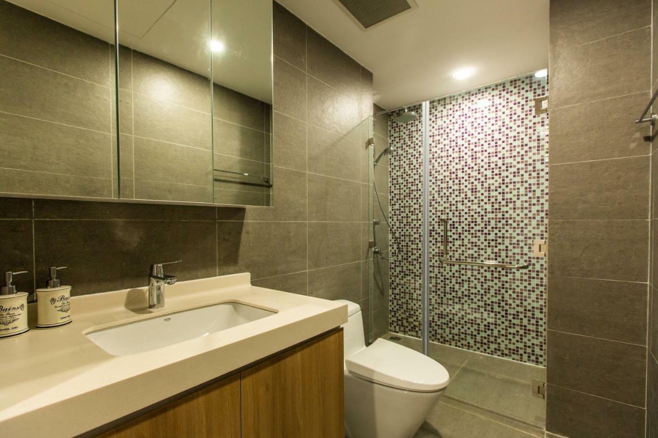 Apartment Republic Saigon Airport *
