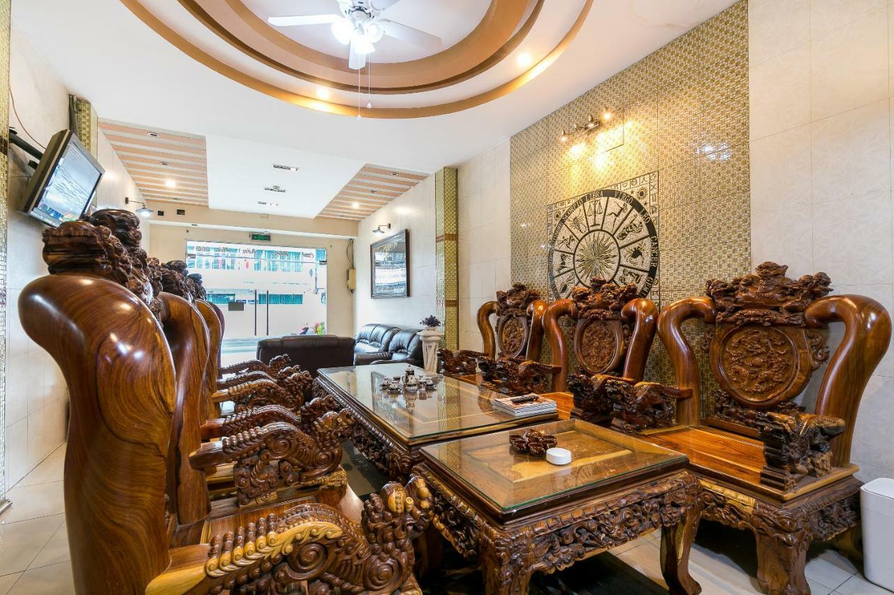 Oyo 263 Nhat Hoang 2*