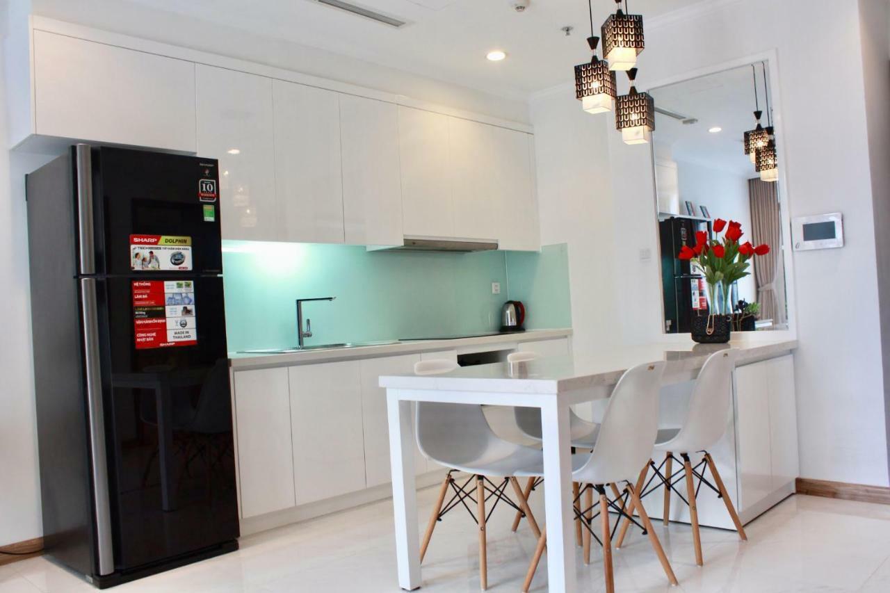 Luxhomes Saigon - Vinhomes Park * Ho Chi Minh City
