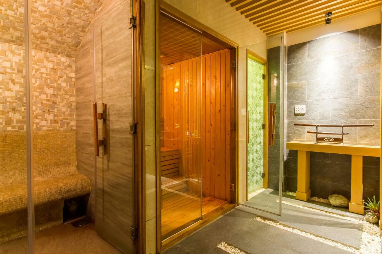 Hotel Minh Tam And Ho Chi Minh City
