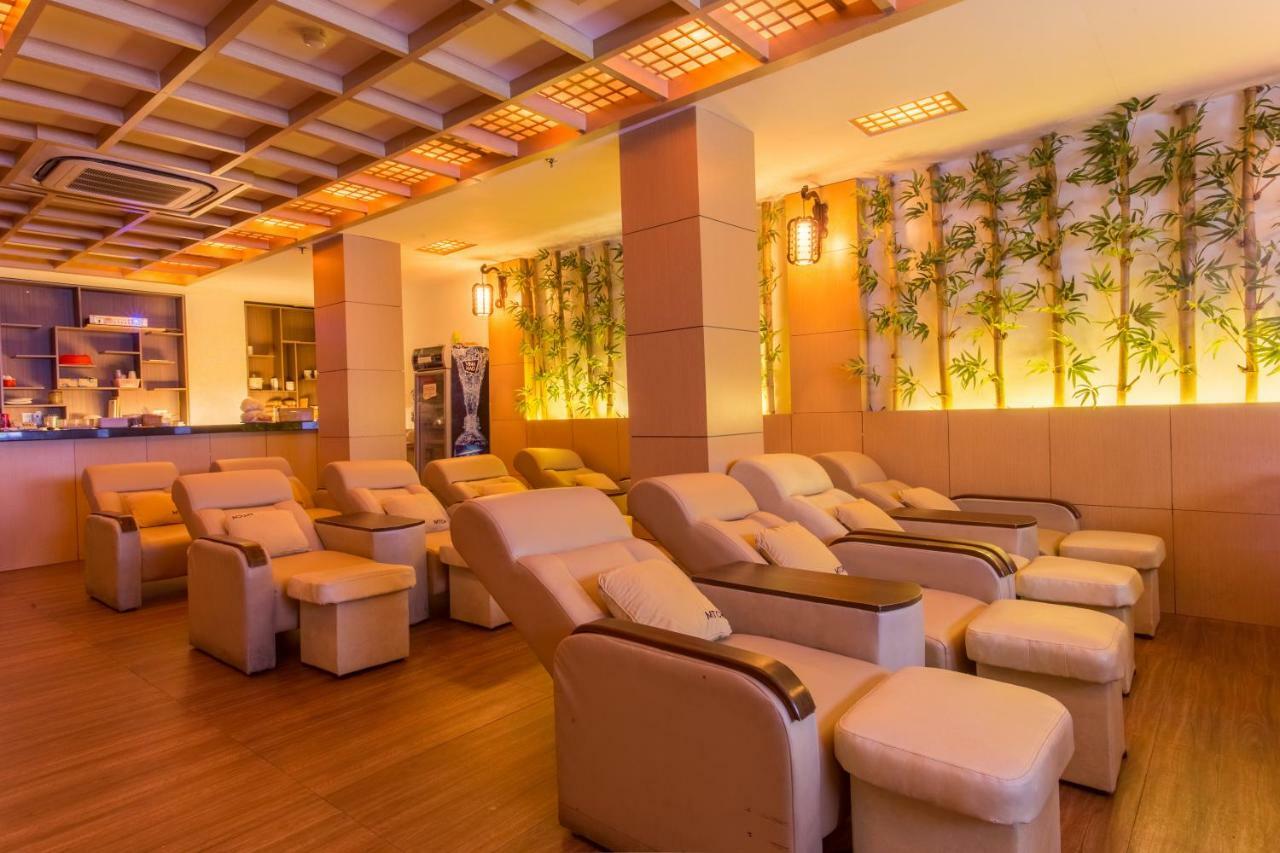 Hotel Minh Tam And 2*