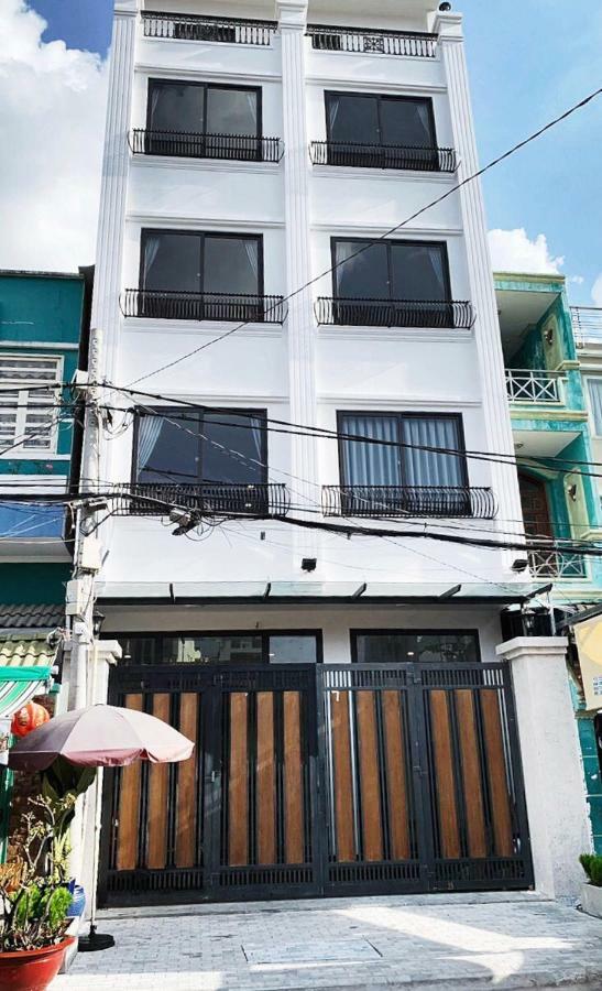 Chaien's House And Service