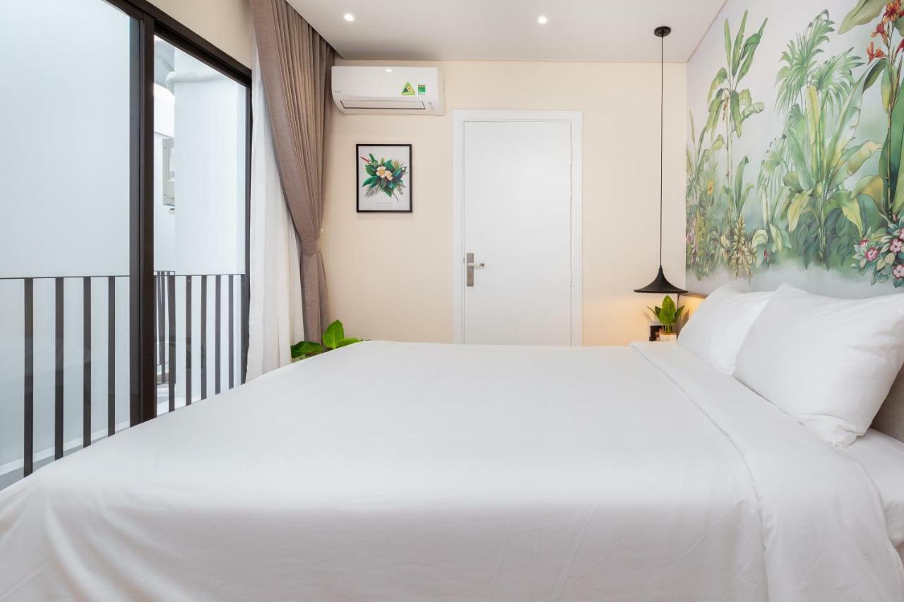 Cozrum Homes - Premier Apartment Ho Chi Minh City