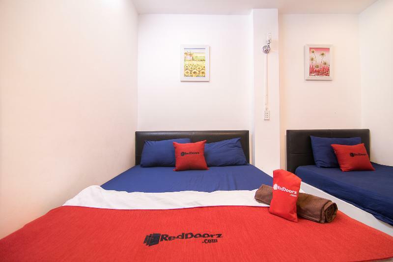 Hotel Reddoorz @ Bui Vien Walking Street 3