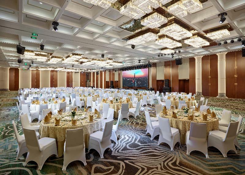 Vinpearl Landmark 81 *