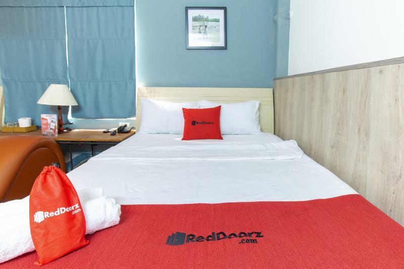 Hotel Reddoorz @ Trung Son 2 Ho Chi Minh City