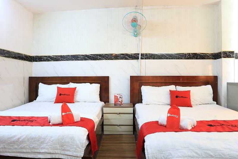 Reddoorz @ Cong Hoa Street Ho Chi Minh City