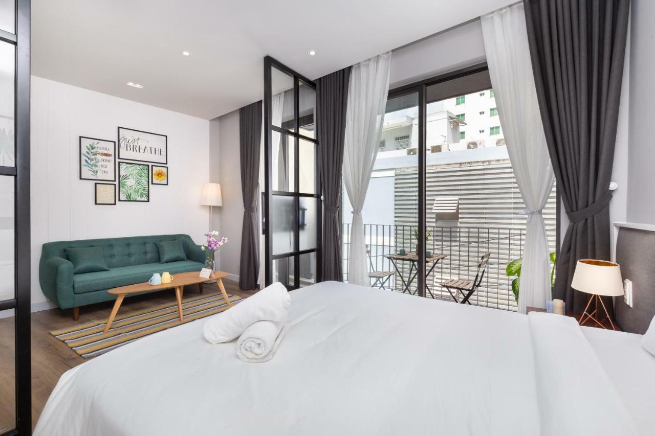 Cozrum Homes - Premier Apartment