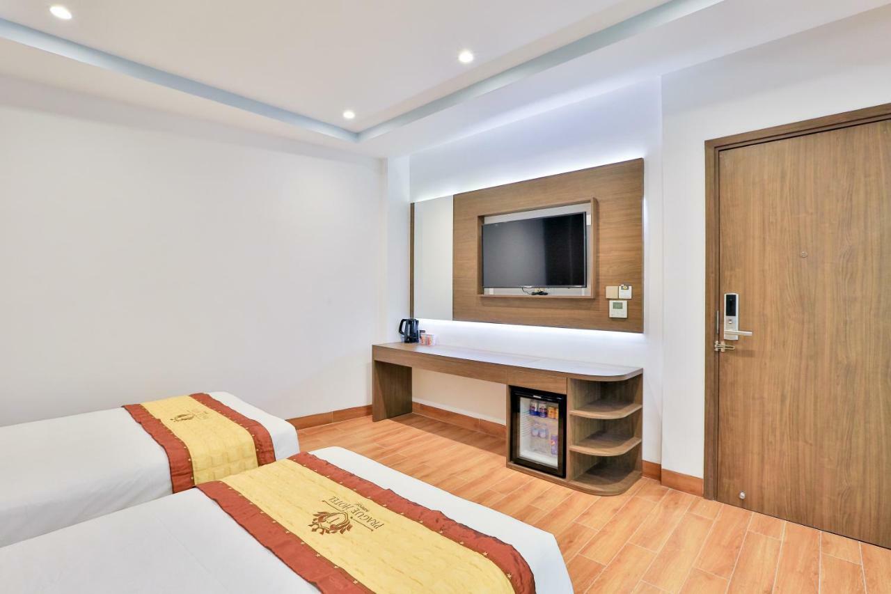 Hotel Prague Saigon Airport