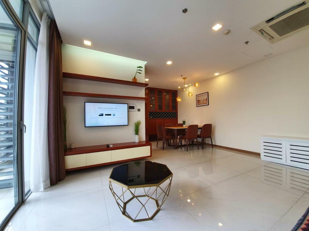 Homes By Christine - Vinhomes Park *