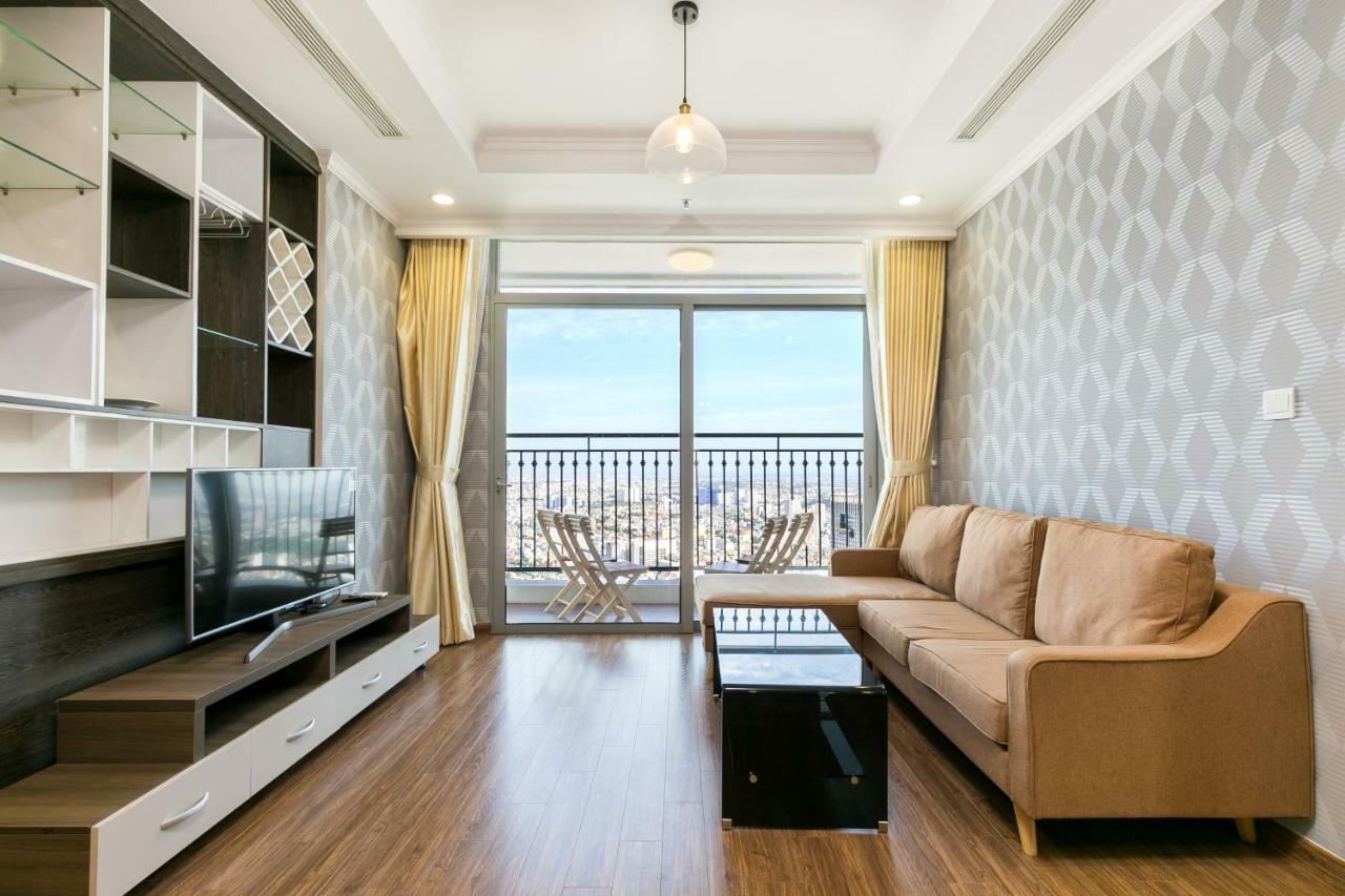 Apartment Homes By Christine - Vinhomes Park *