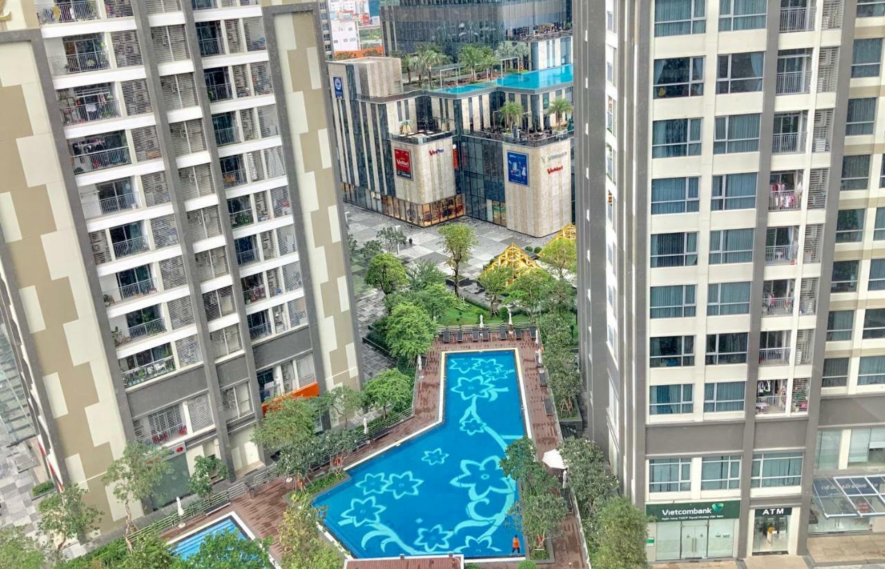 Luxhomes Saigon - Vinhomes Park * Ho Chi Minh City