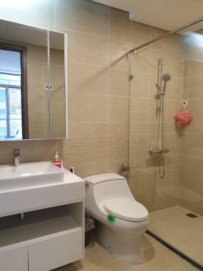 Omi Homestay - Vinhomes Central Park Apartment Ho Chi Minh City