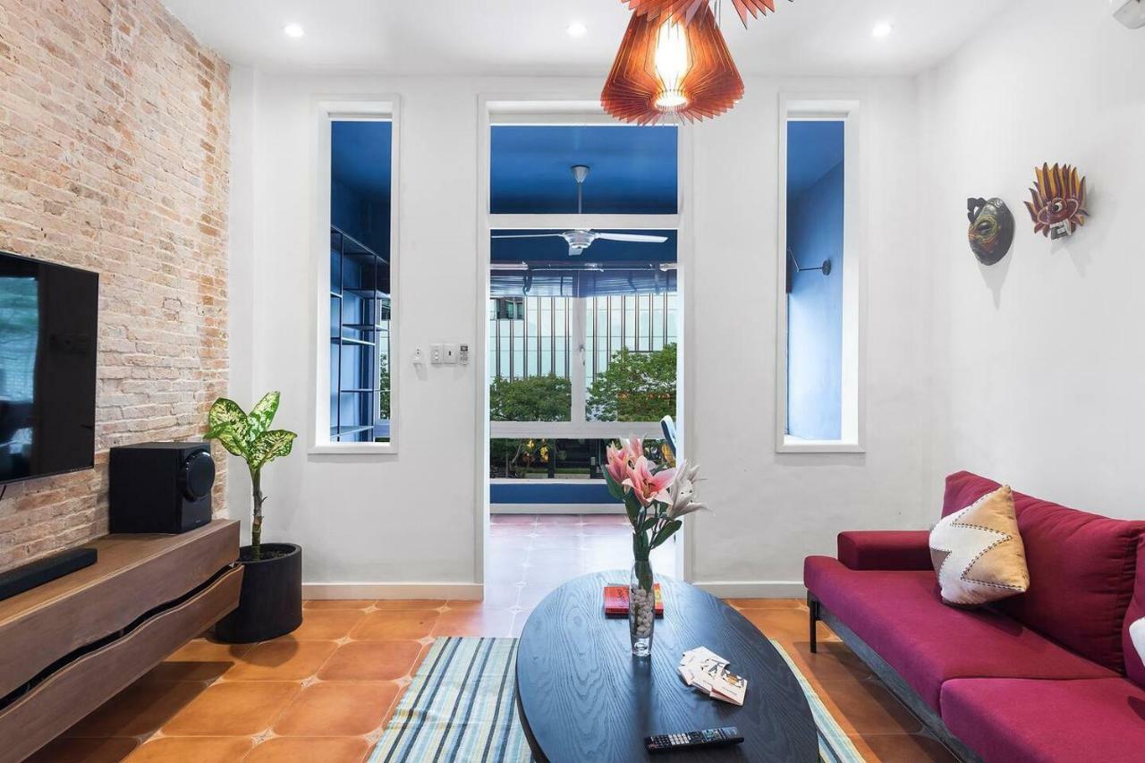 Sgn Living- 2br Steps To Takashimaya Apartment