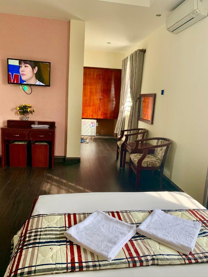 Khach San Phuong Ly Ho Chi Minh City