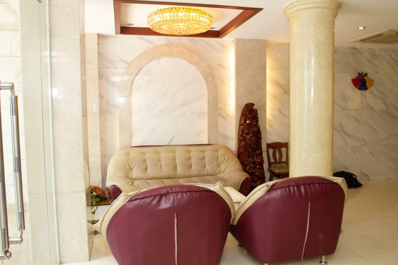 Hotel Aha Thanh Long Tan