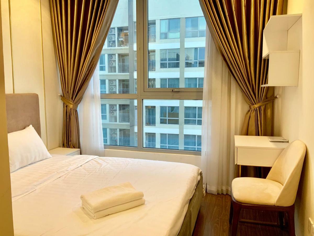 Luxhomes Saigon - Vinhomes Park Apartment Ho Chi Minh City