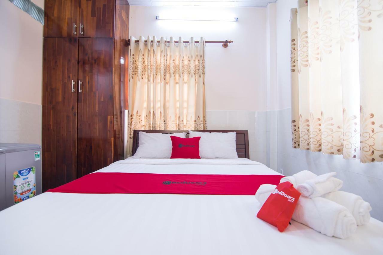 Guest house Reddoorz Near Khu Che Xuat Tan Thuan 2 2*