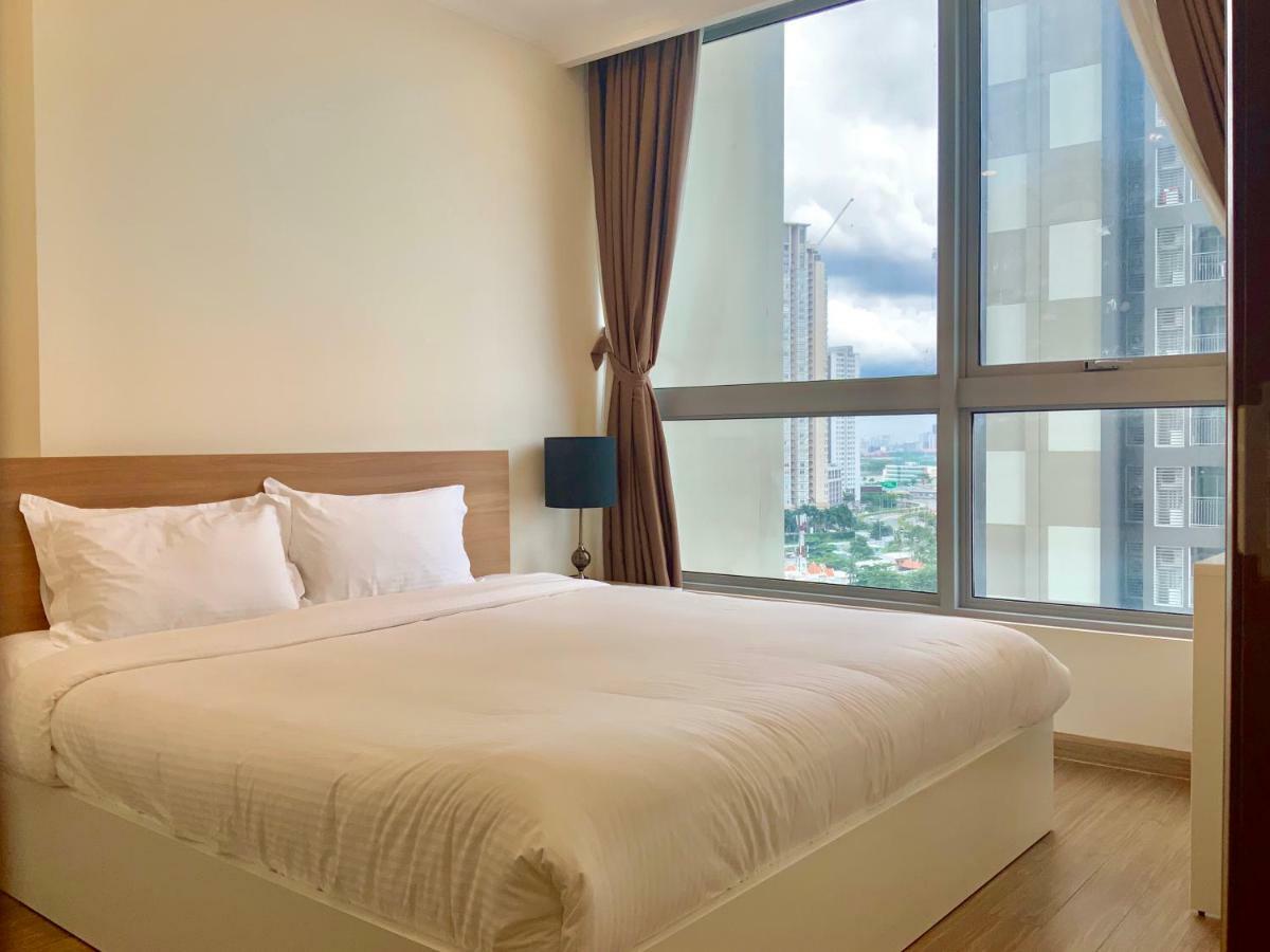 Luxhomes Saigon - Vinhomes Park * Ho Chi Minh City