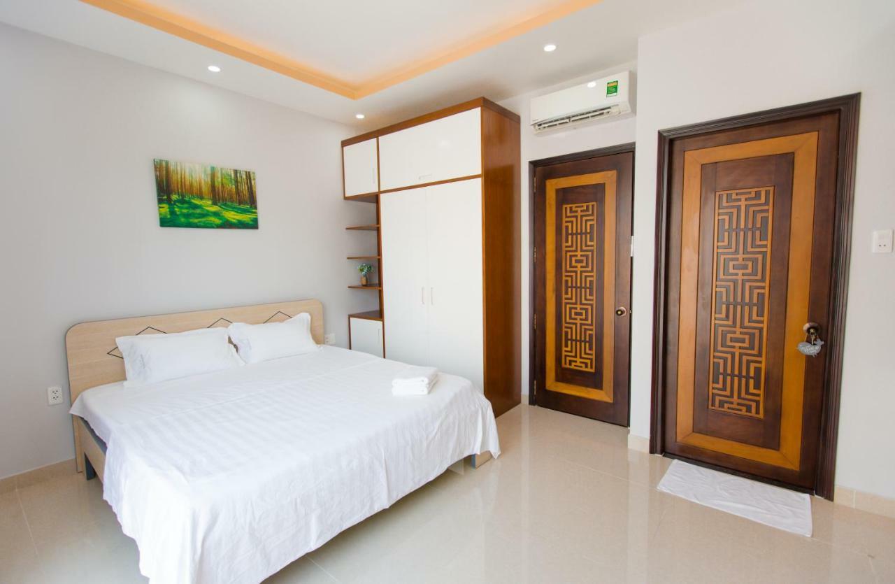 Cbd - In Central - The Art Apartment
