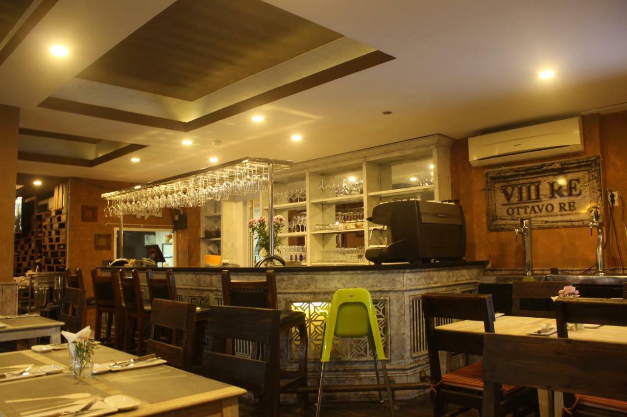 Hotel Crown Diamond - Phu My Hung District 7 Ho Chi Minh City