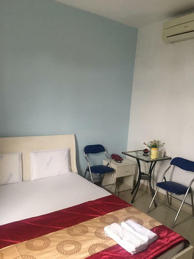 Phuong Thao Hotel *