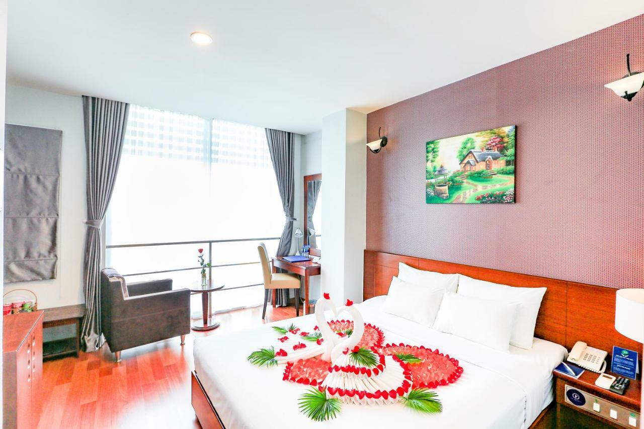 Hotel Park View Saigon 3*