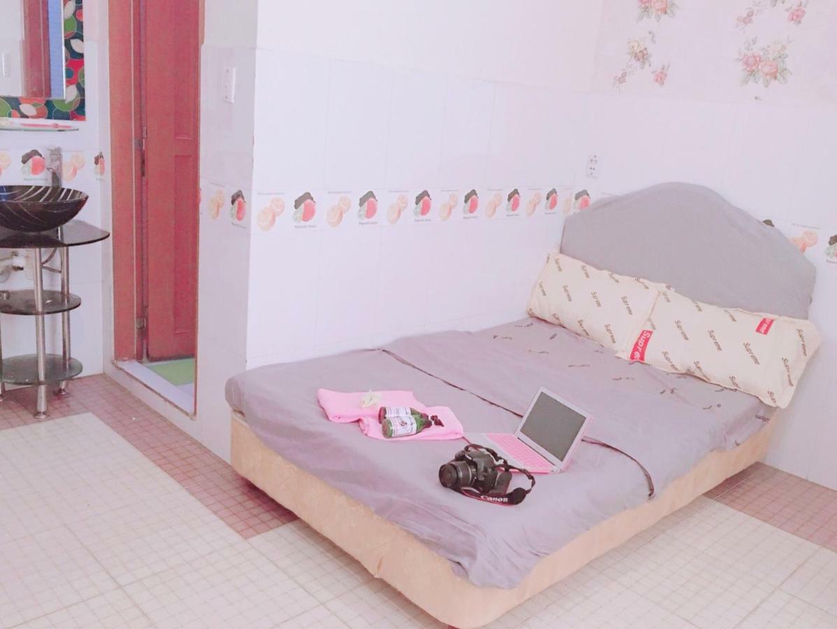 Hotel Expats Minh Quang