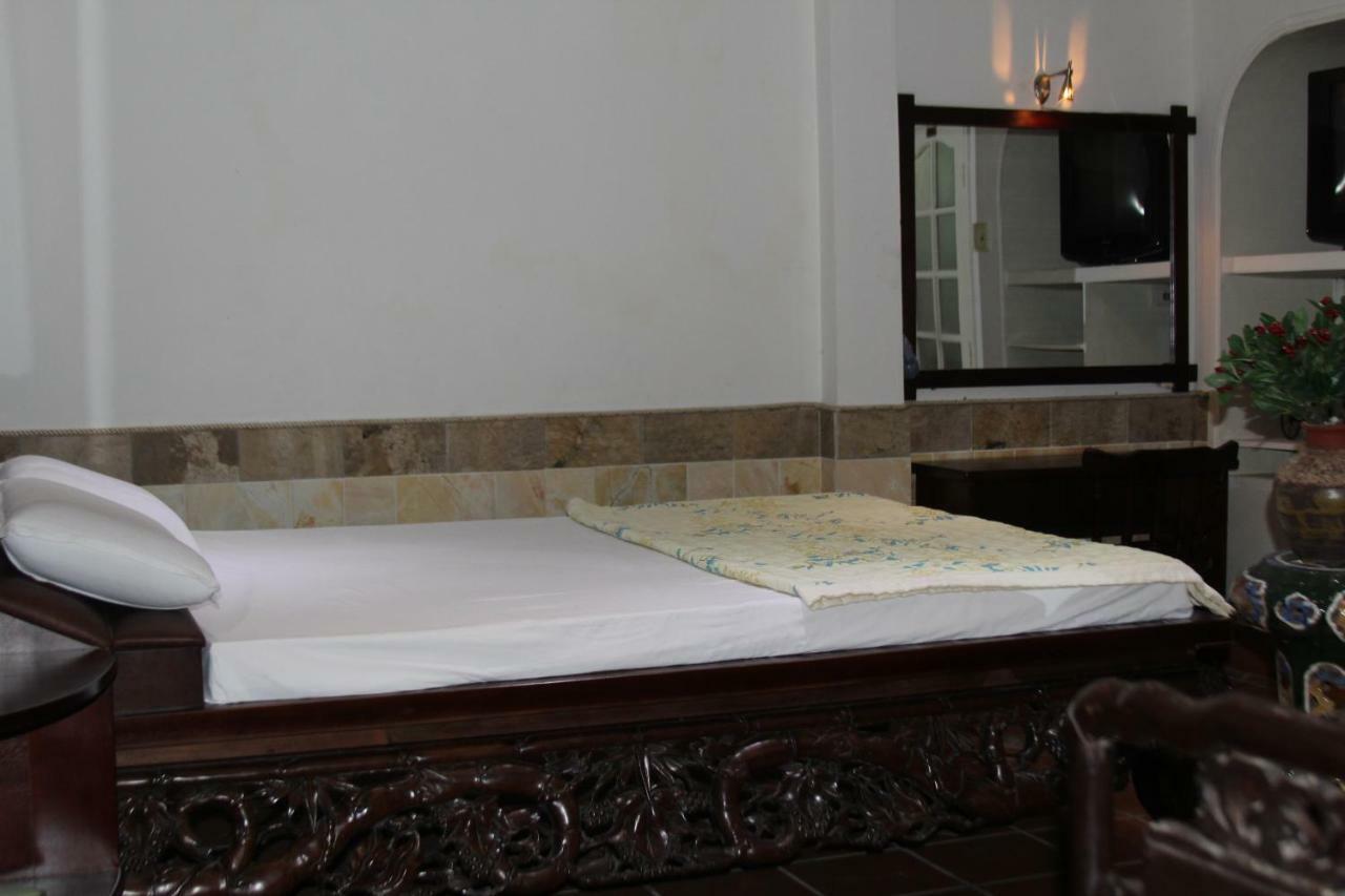 Hai Au Hotel 2*
