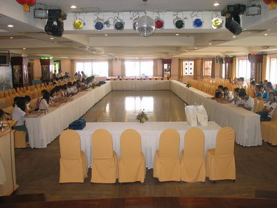 Khách sạn Thiên Hồng