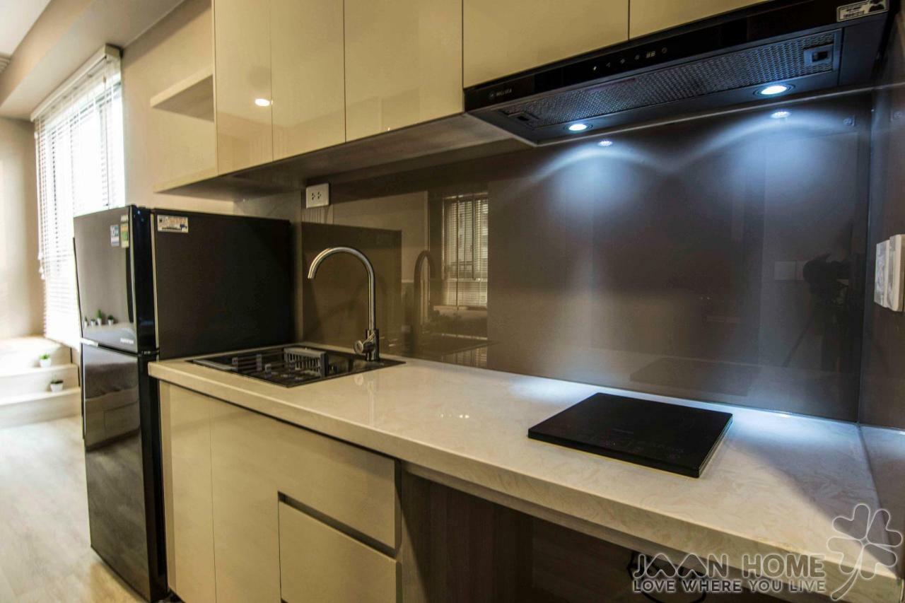 Sai Gon Party Studio-free Pool And Gym At Center Ho Chi Minh City
