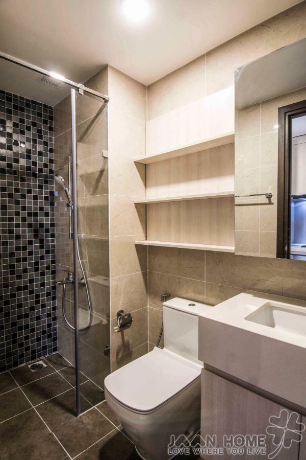 Sai Gon Party Studio-free Pool And Gym At Center * Ho Chi Minh City