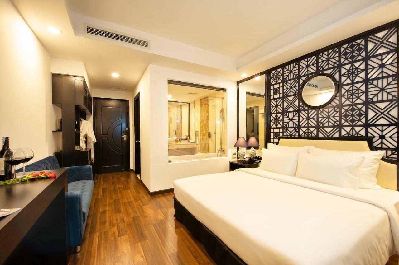 Adora Art Hotel 4*
