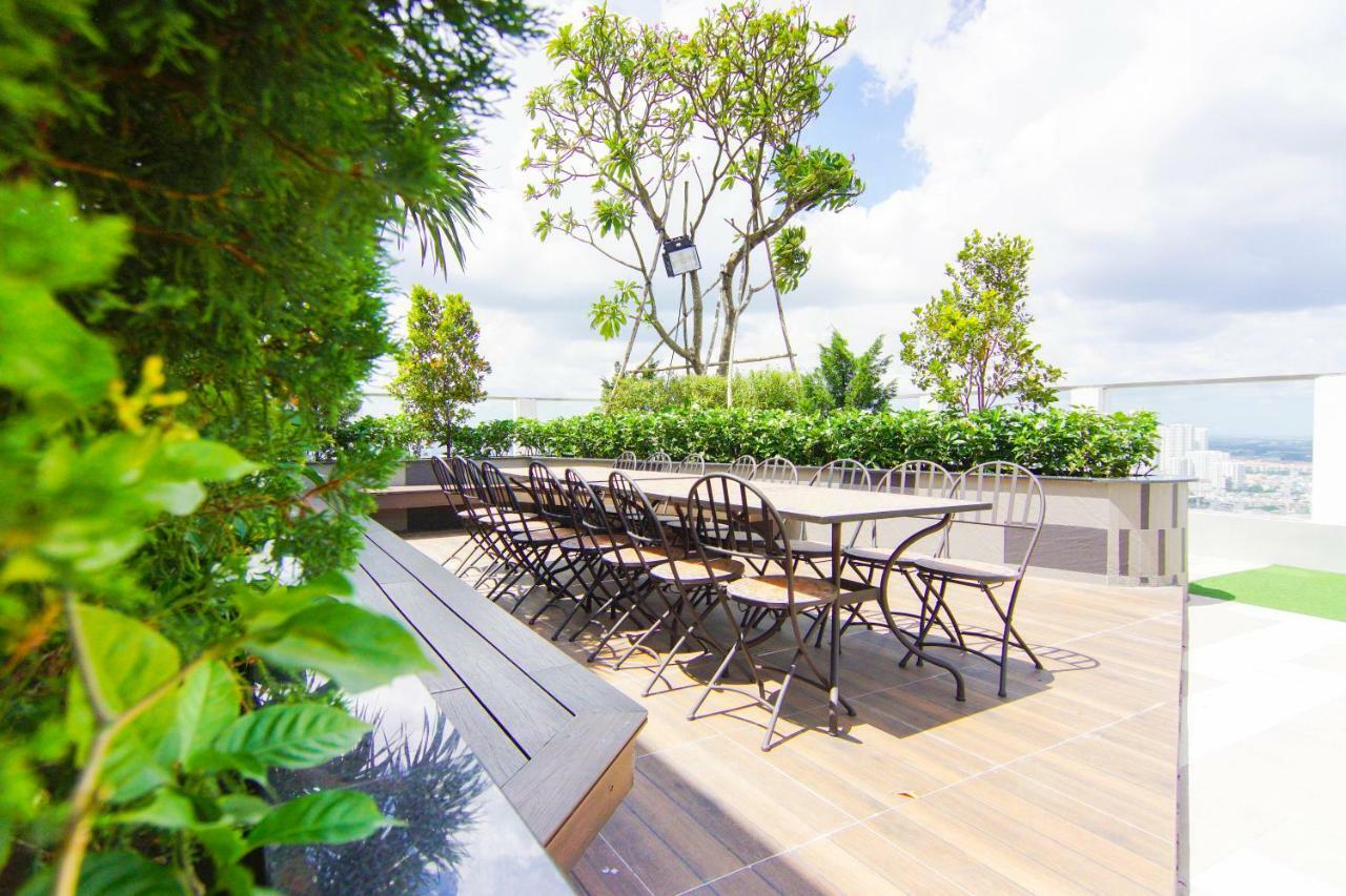 Sai Gon Party Studio-free Pool And Gym At Center Ho Chi Minh City