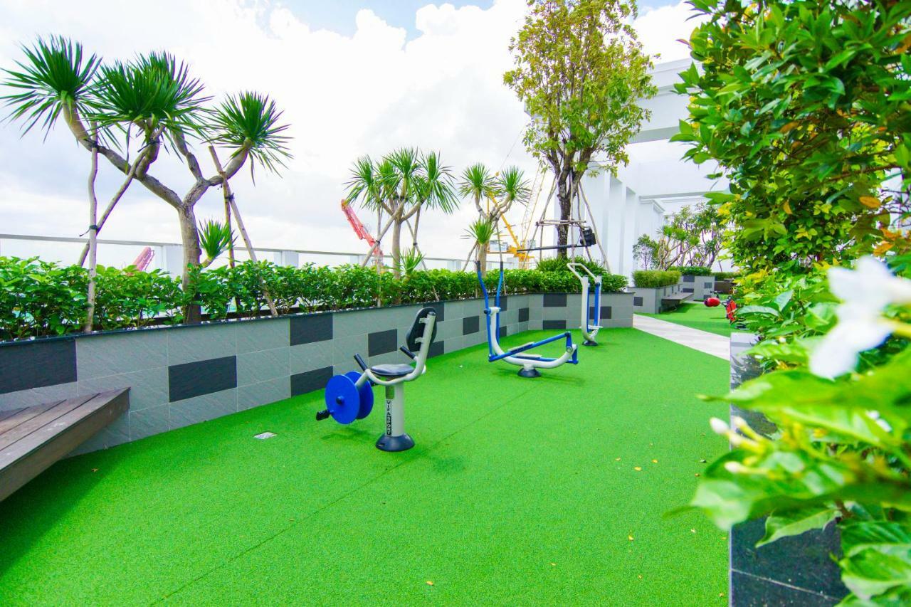 Sai Gon Party Studio-free Pool And Gym At Center Ho Chi Minh City