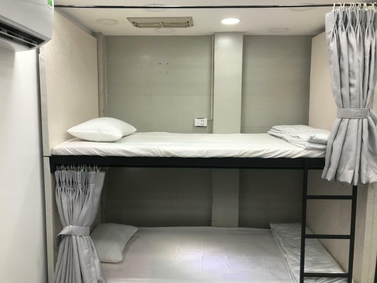 Bamboo Capsule hotel