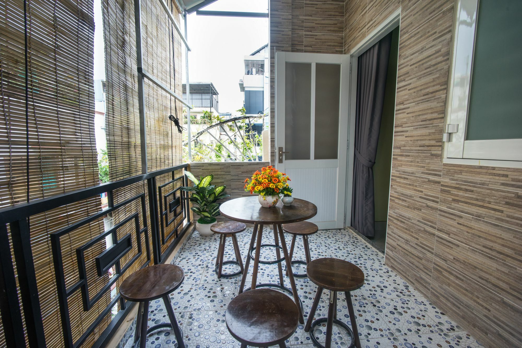 Hotel Language Exchange Ho Chi Minh City