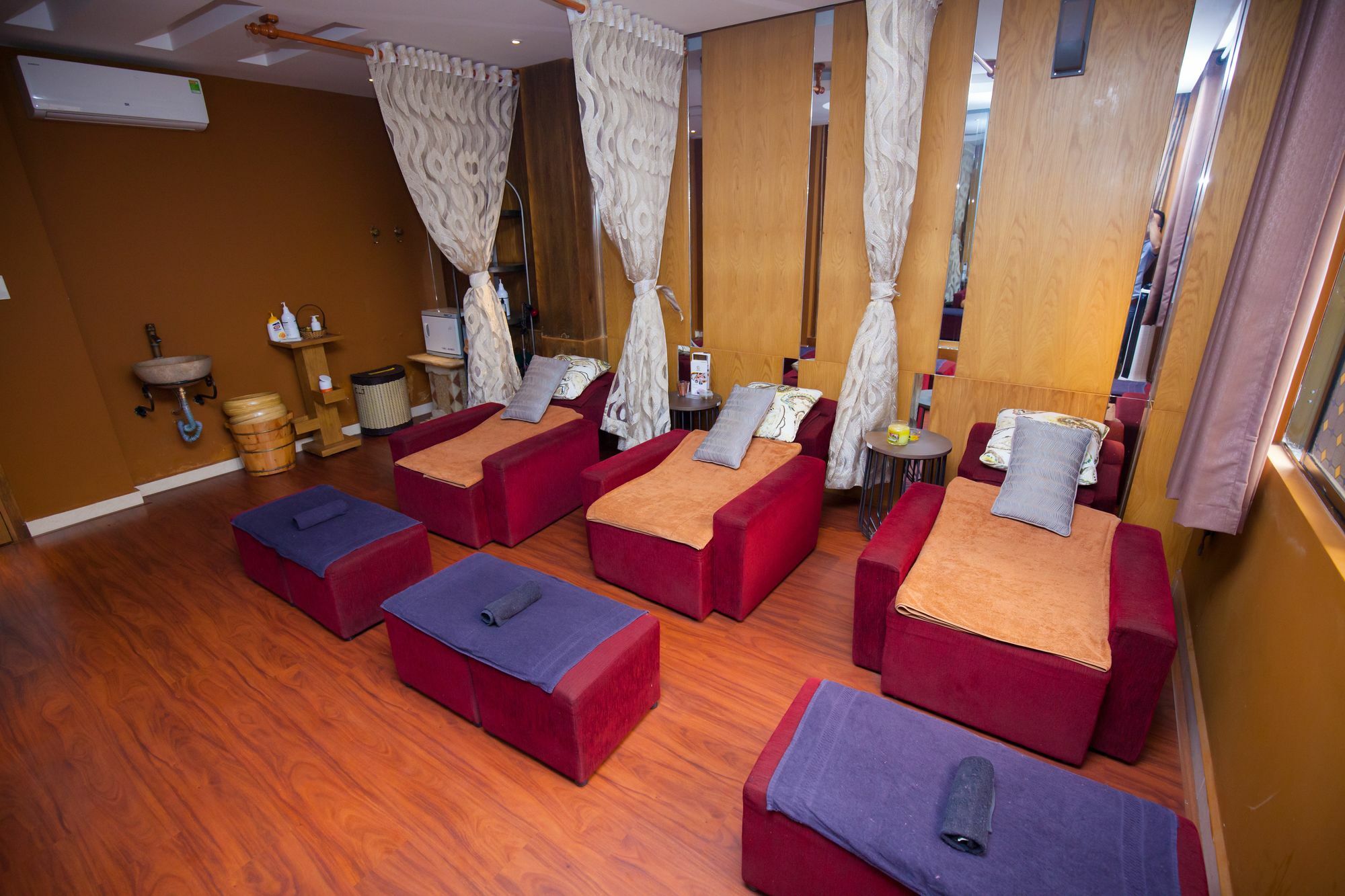 Tuong Vy Khách sạn