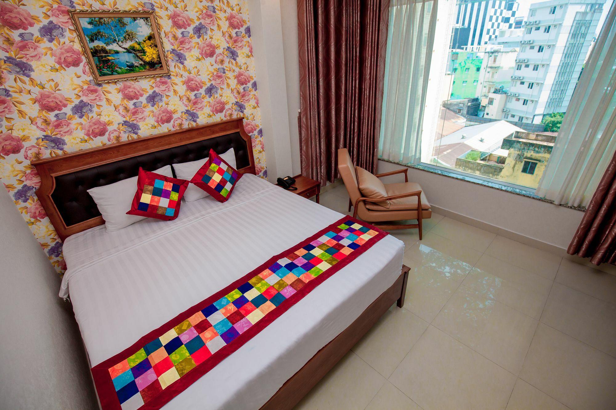 Tuong Vy 2* TP. Hồ Chí Minh