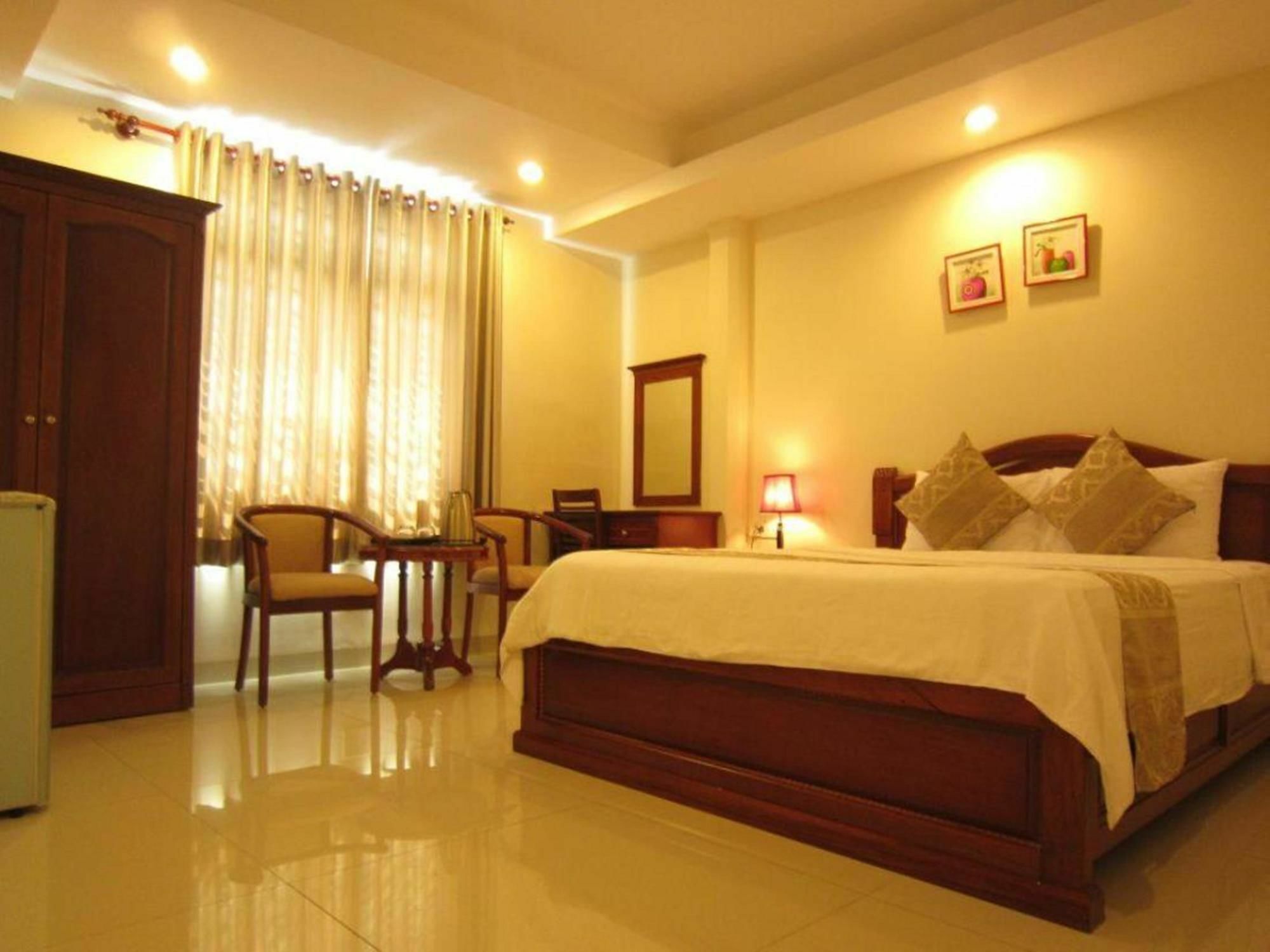 Hoang Hoang Hotel 2*