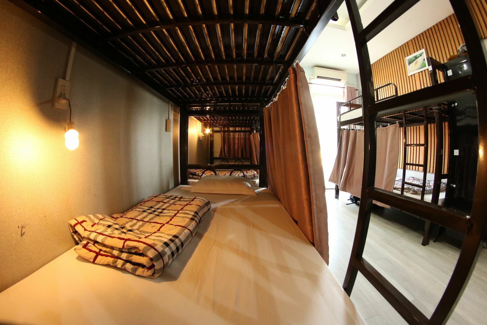 Hotel Vietnam Guide