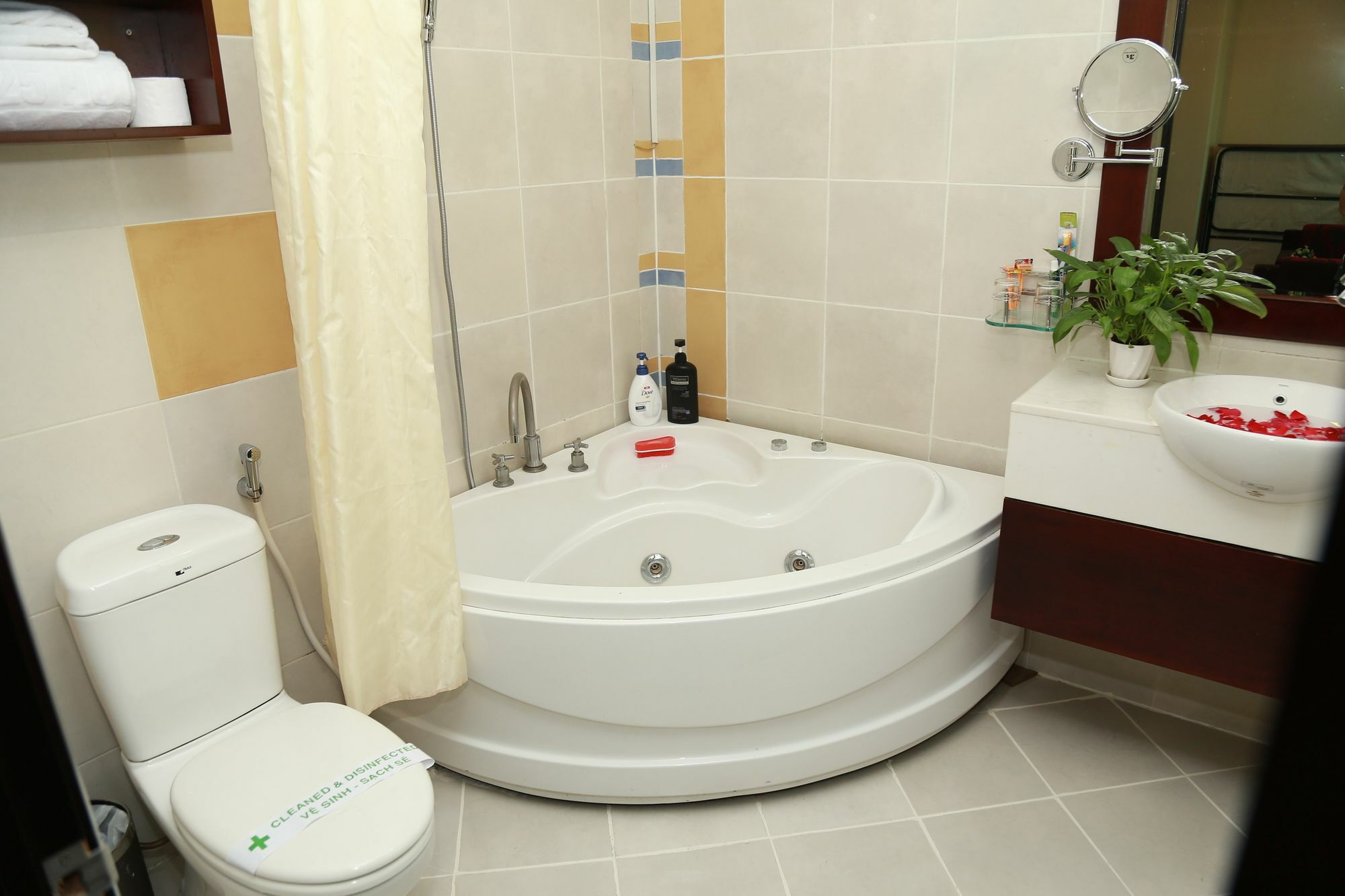 Hotel A25 - 20 Bui Thi Xuan