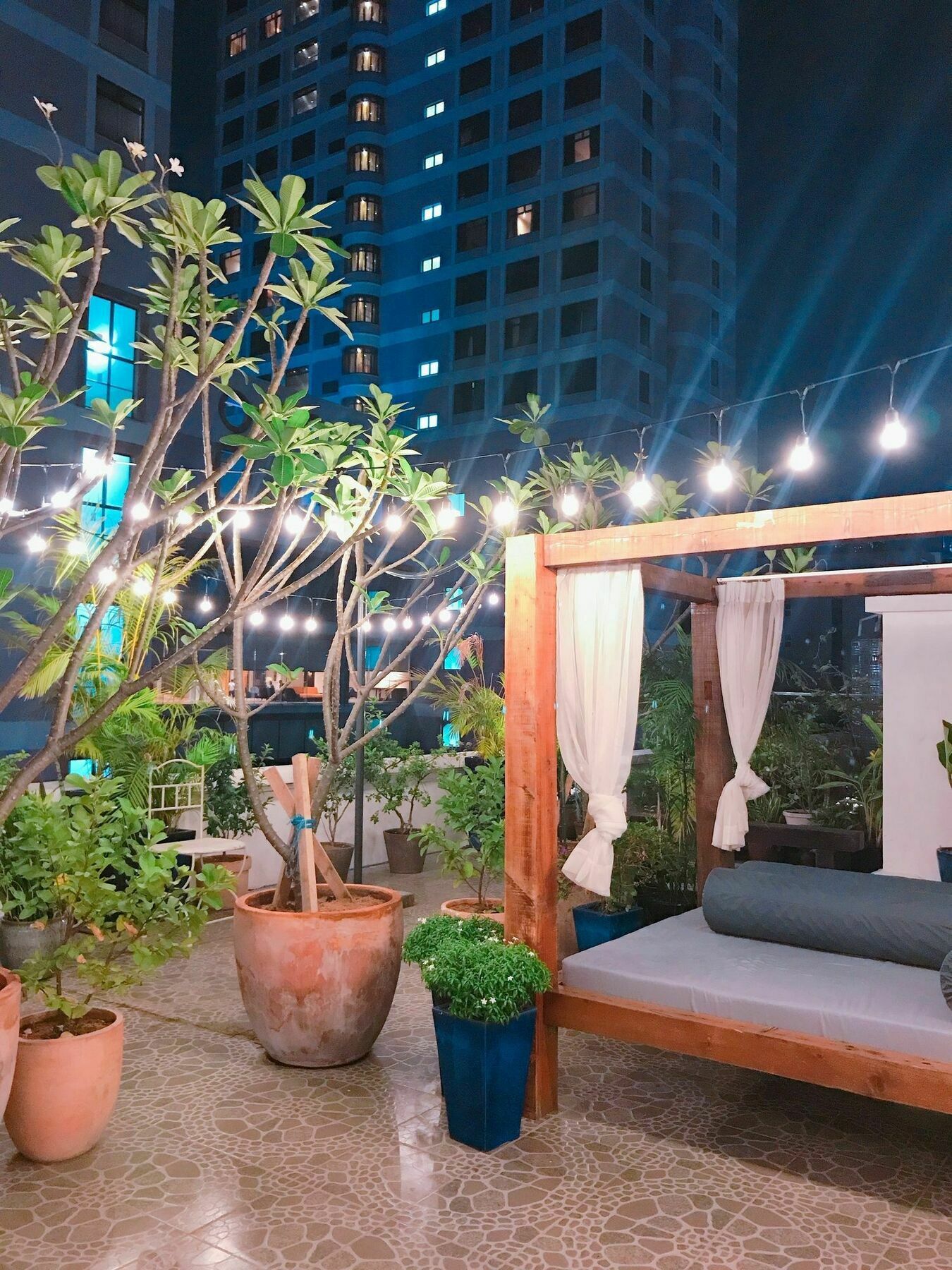 Hotel The Dorm Saigon - Adults Only