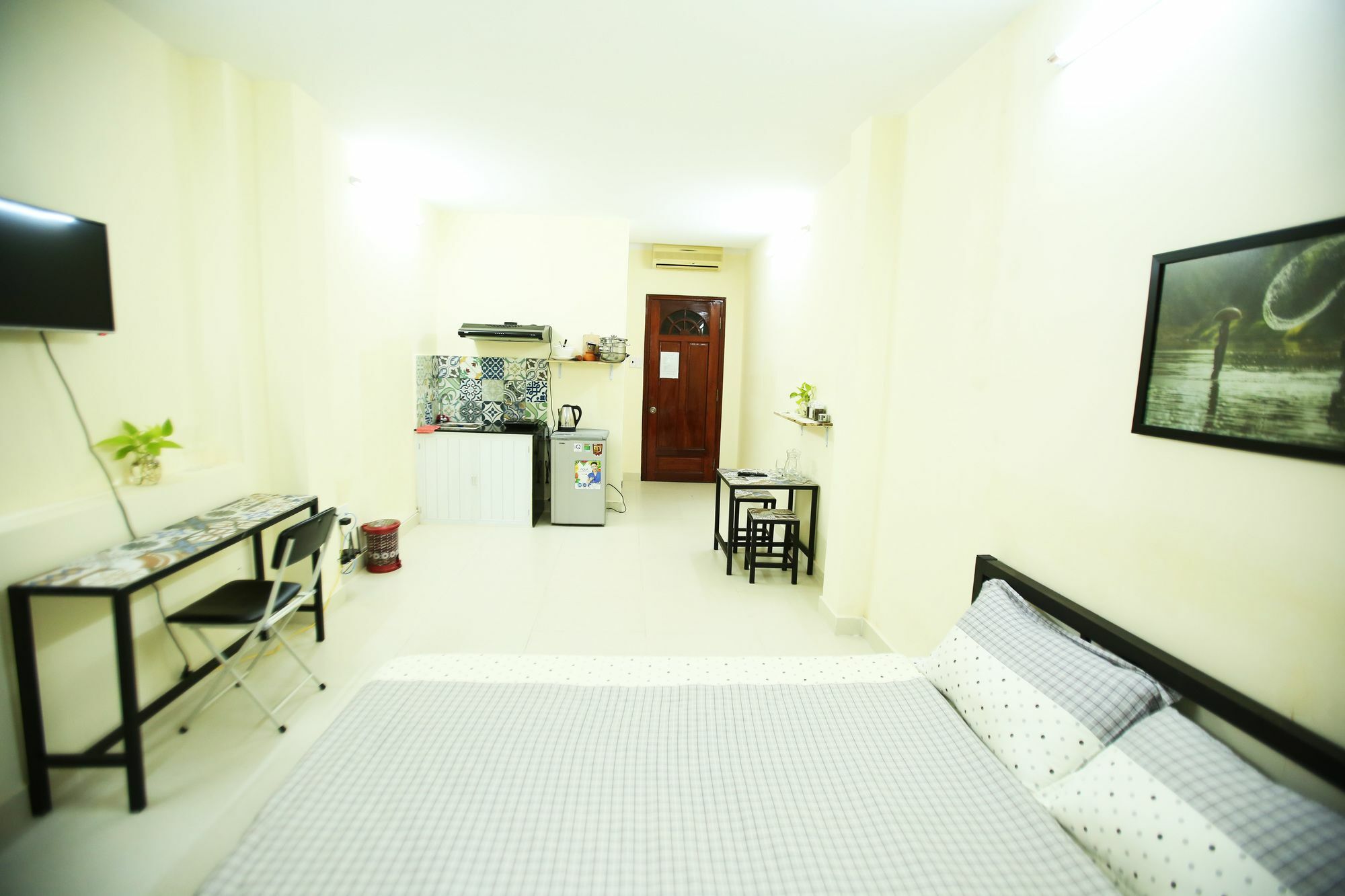 Hotel An Nhien 5b *