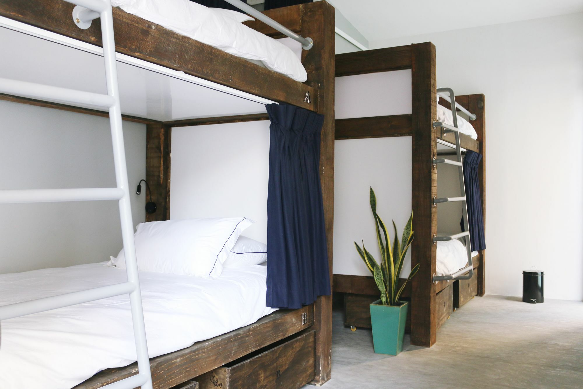 The Dorm Saigon - Adults Only Hotel 2*