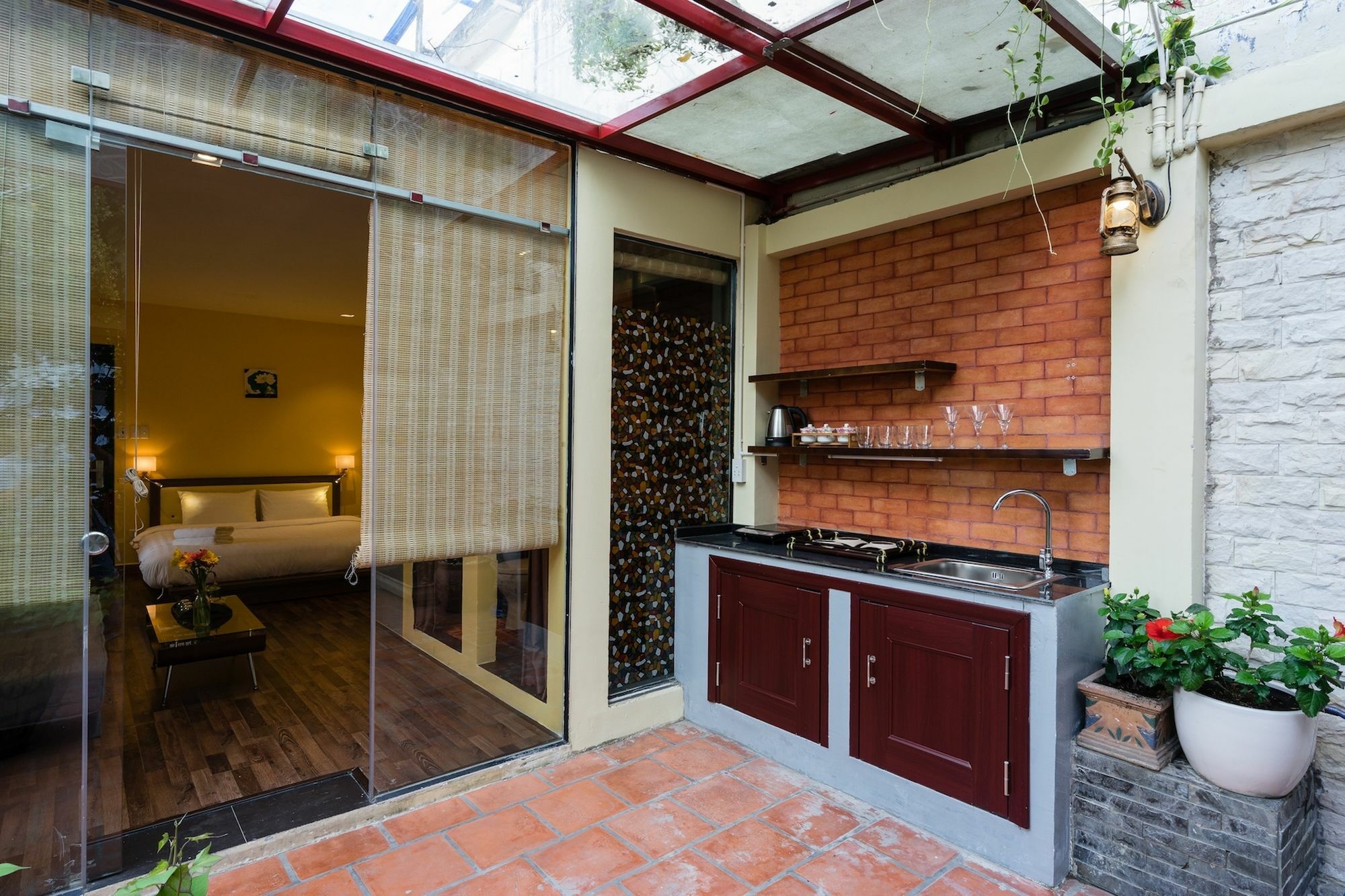 The Red House - 2* Ho Chi Minh City