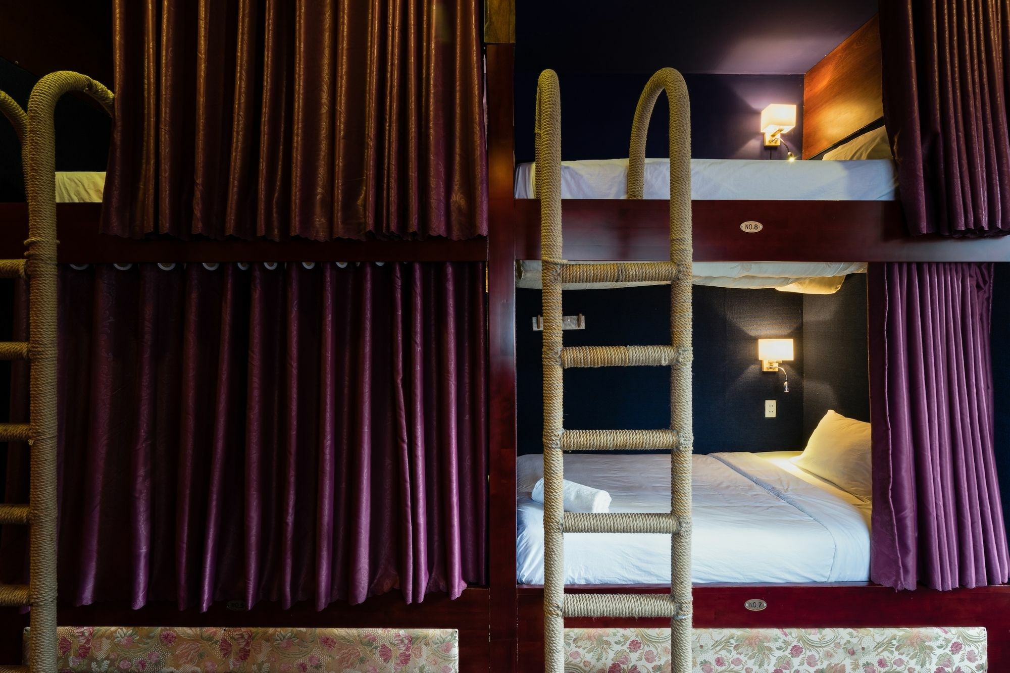 The Red House - 2*