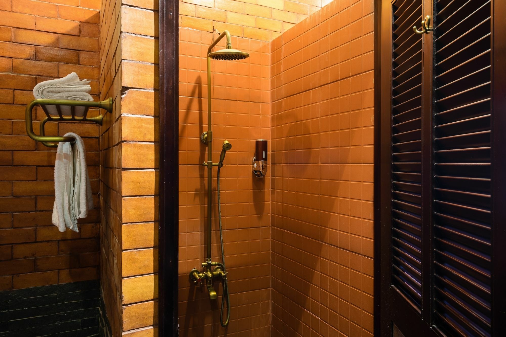 The Red House - 2* Ho Chi Minh City