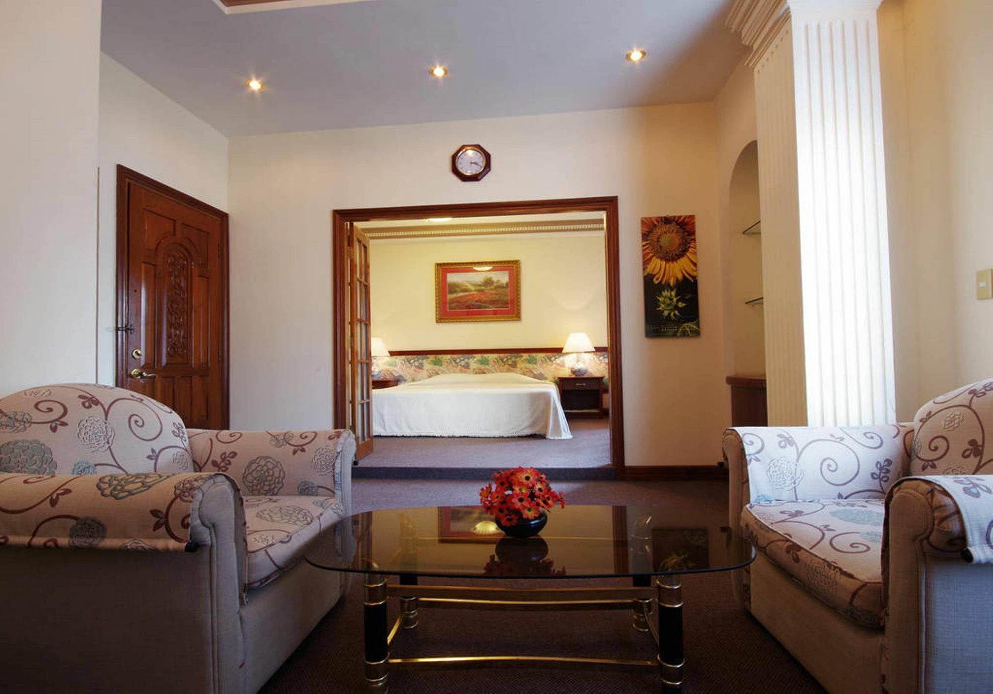 Hotel The Spring Ho Chi Minh City