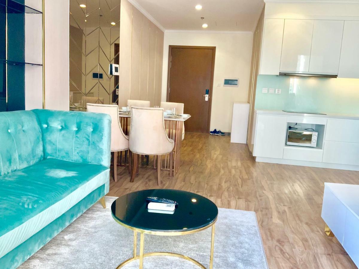 Luxhomes Saigon - Vinhomes Park *
